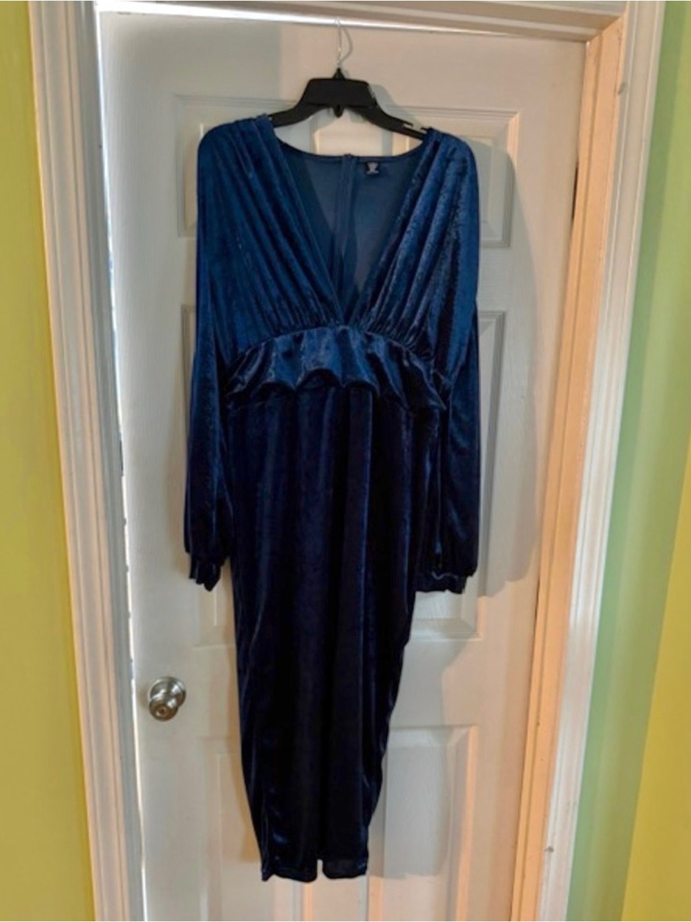 SHEIN Navy Velvet Long Sleeve Plunging Midi Dress